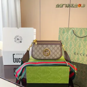 GC565 Gucci Blondie GG mini bag / 7.9"W x 5.1"H x 1"D