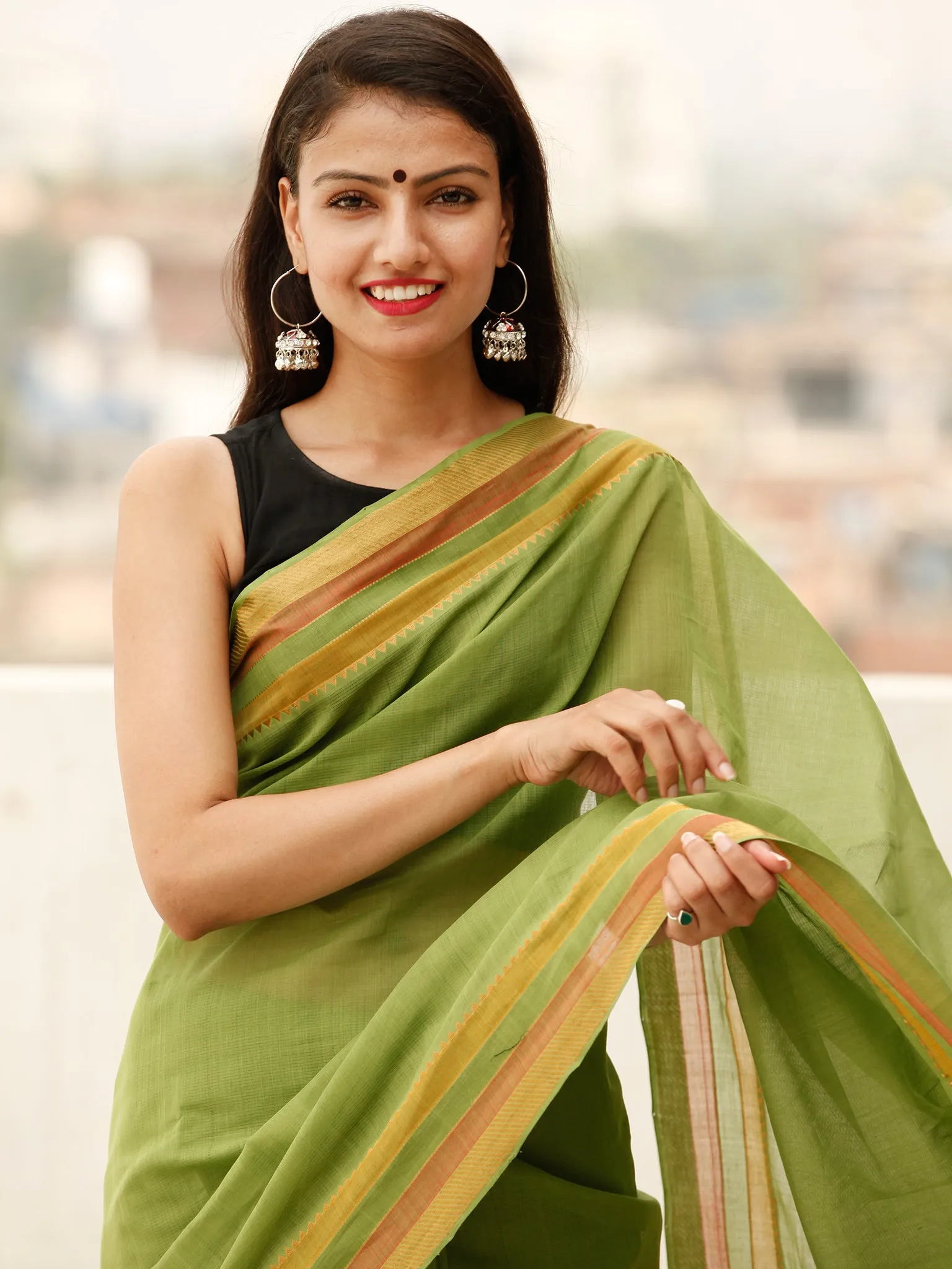 Green Orange Pink Handloom Mangalagiri Cotton Saree With Zari Border - S031703864