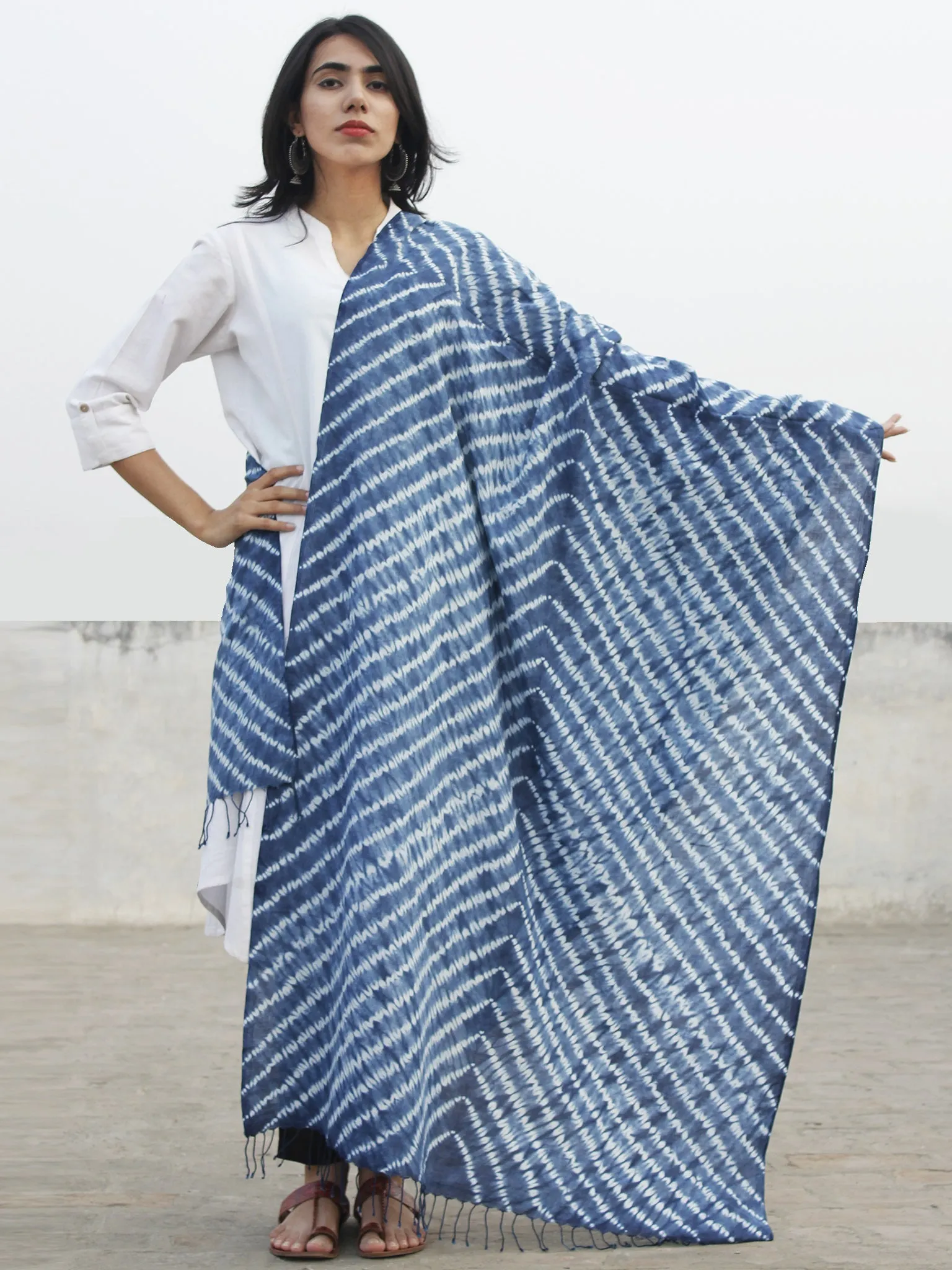 Indigo Ivory Handloom Cotton Hand Shibori Dyed Dupatta - D04170171