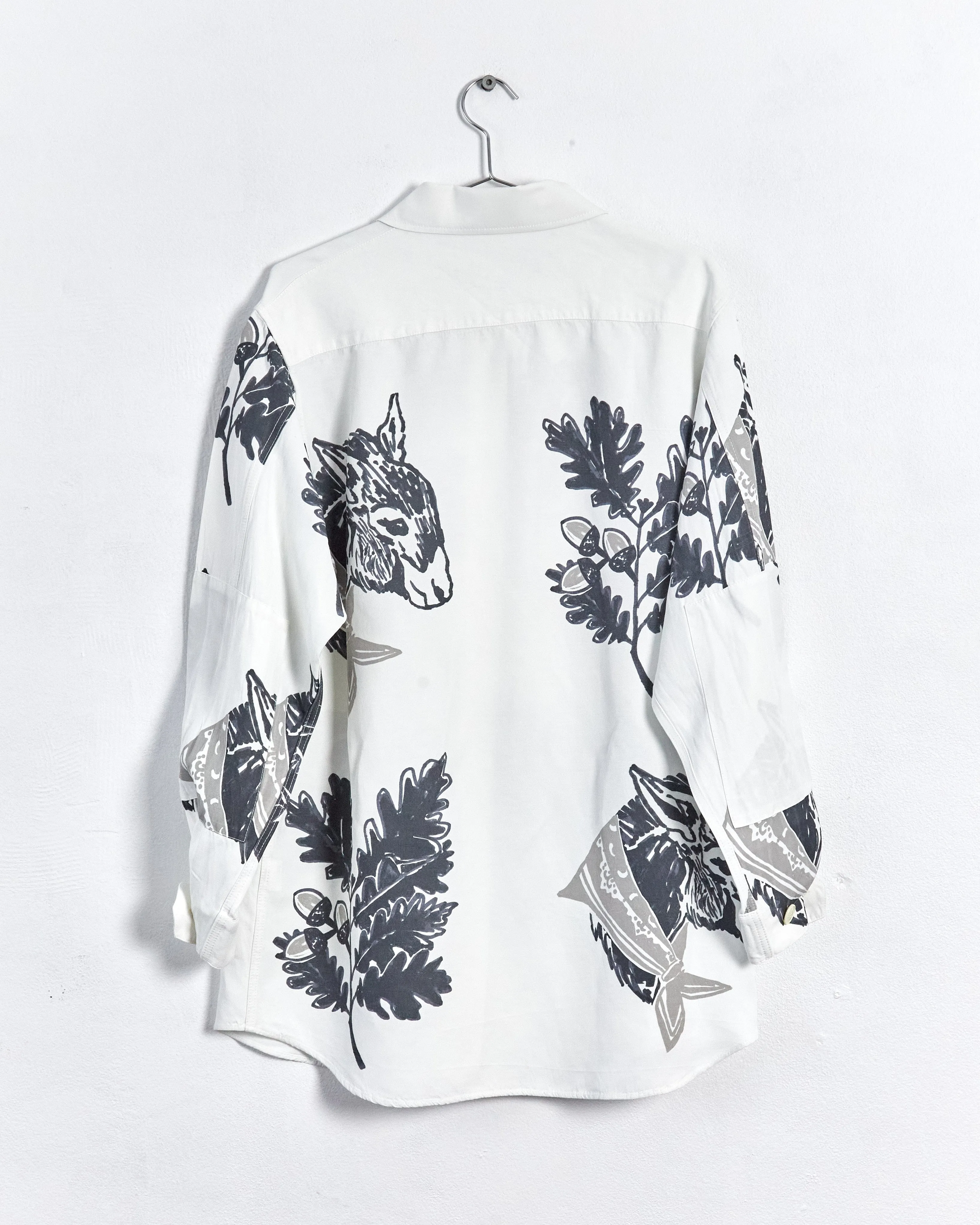 Jacquemus 'la collectionneuse' goat print shacket, white, 10