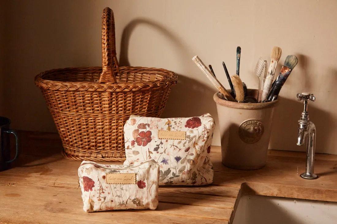 Maya Pressed Floral Print Cosmetic Bag In Cream