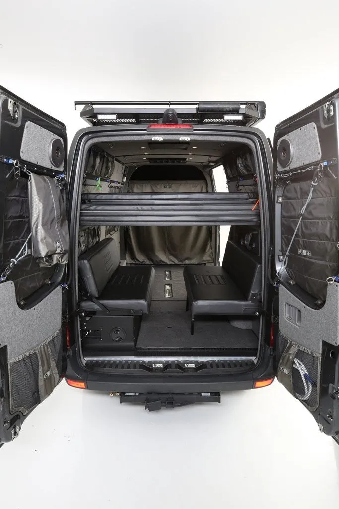 RB Touring Van SS - 144" 2500 4x4