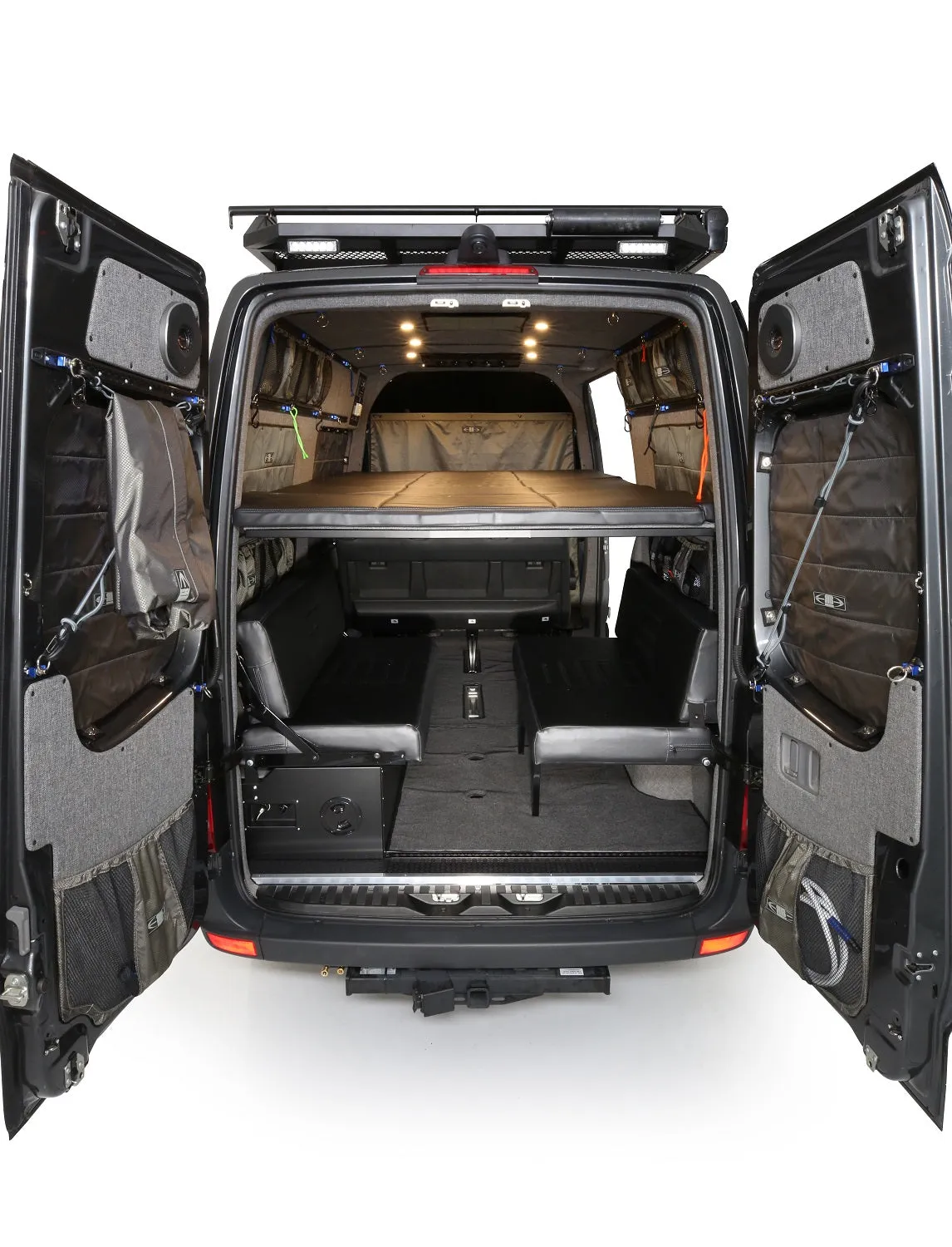 RB Touring Van SS - 144" 2500 4x4