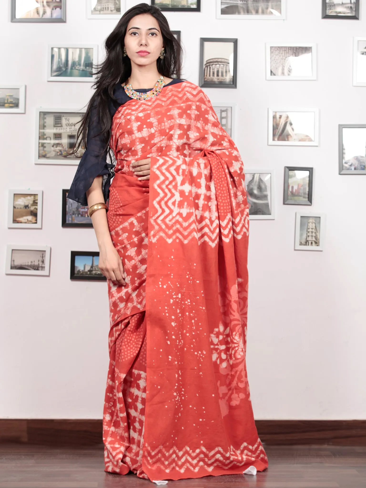 Red Ivory Hand Block Printed Cotton Mul Saree With Tassels - S031703022