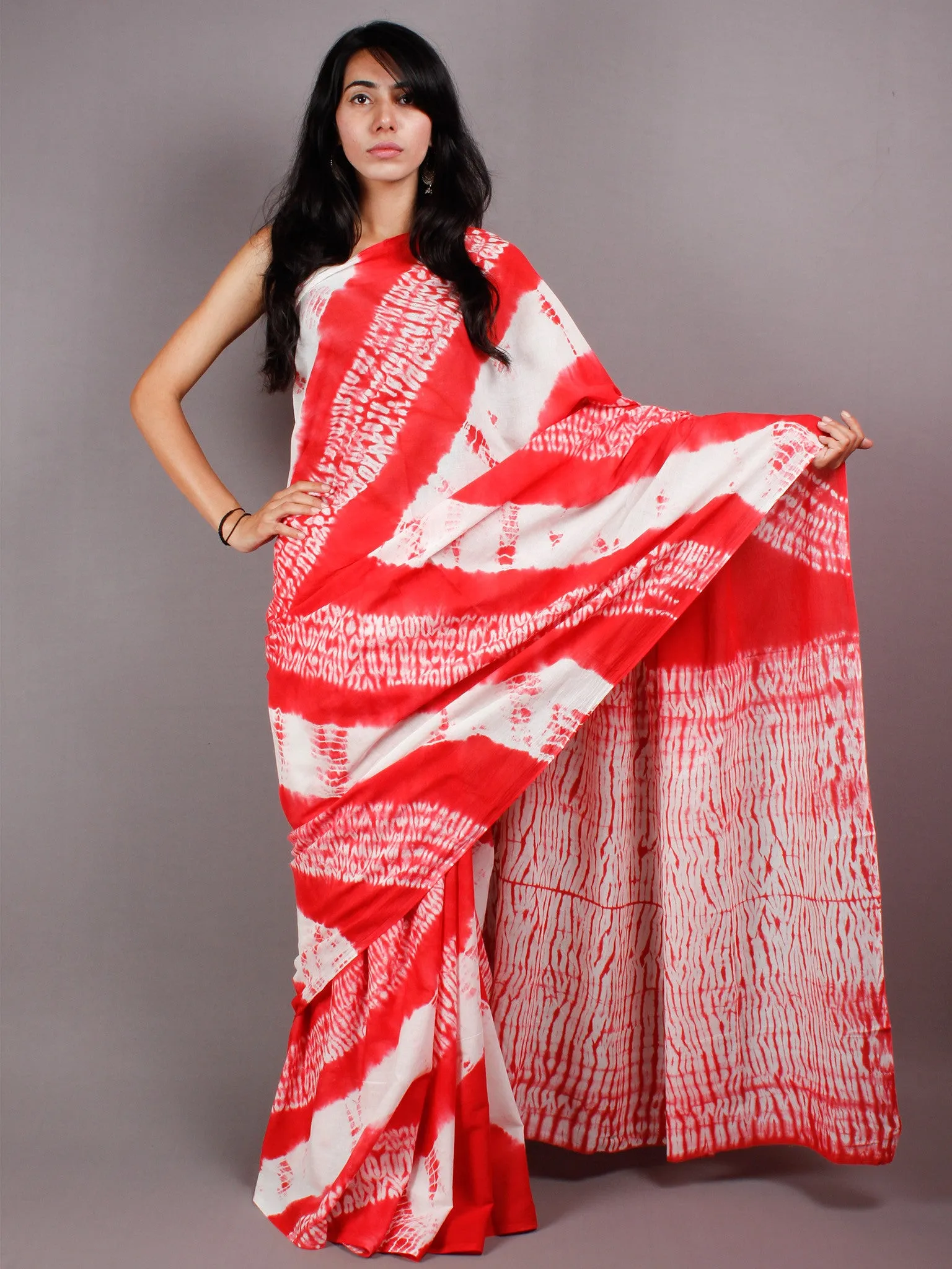 Scarlet Red Ivory Shibori Dyed Cotton Mul Saree  - S03170449