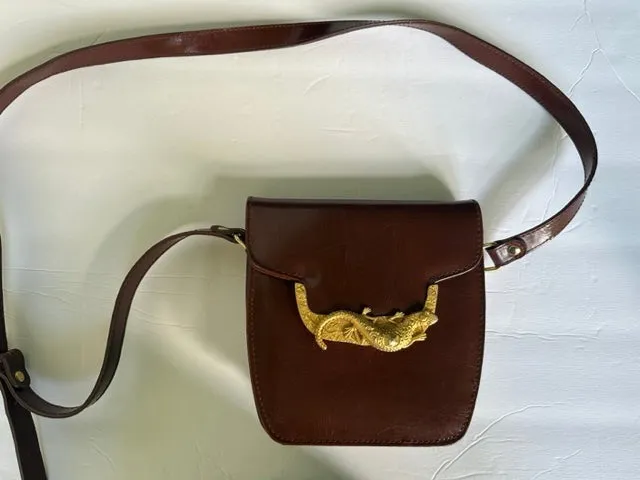 Vintage Gold metal Gecko Lizard Locket brown leather shoulder crossbody bag medallion hardware Handbag